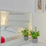 Maya Apartment